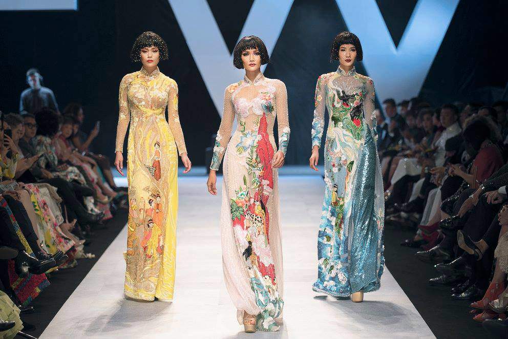 Tiểu Vy diện áo dài ở Paris: Nhiều người chê nhưng ít ai biết ý nghĩa thật sự đằng sau - 8
