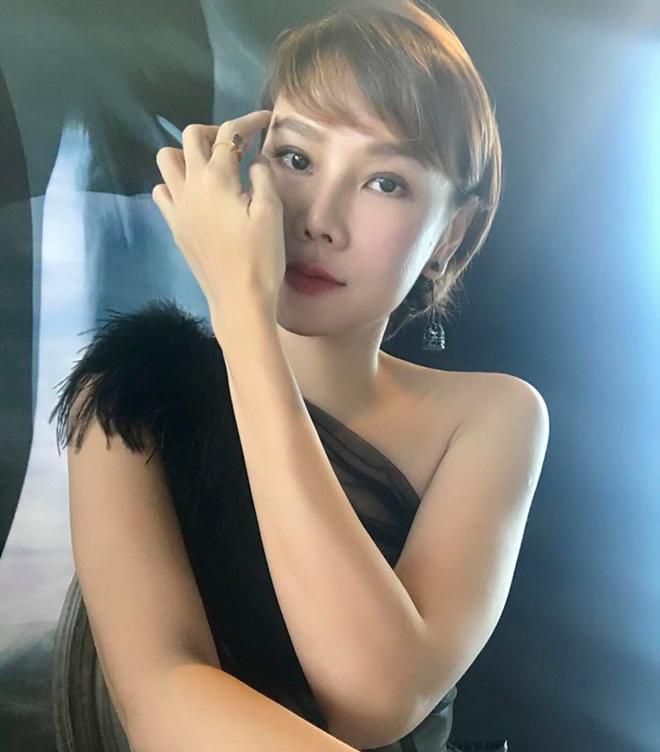 Sao Việt 24h: Lan Phương amp;#34;trốnamp;#34; con đi tụ tập với dàn sao Cả Một Đời Ân Oán đến khuya - 5