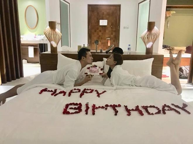 Sao Việt 24h: Lan Phương amp;#34;trốnamp;#34; con đi tụ tập với dàn sao Cả Một Đời Ân Oán đến khuya - 14