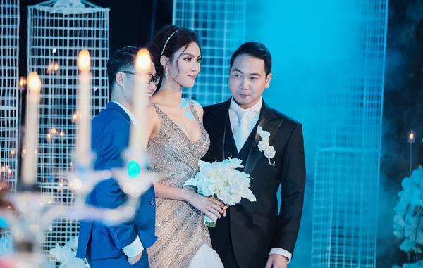 Các cô dâu mùa cưới đều chọn tone make up này, tối nay Lan Khuê cũng không ngoại lệ - 5