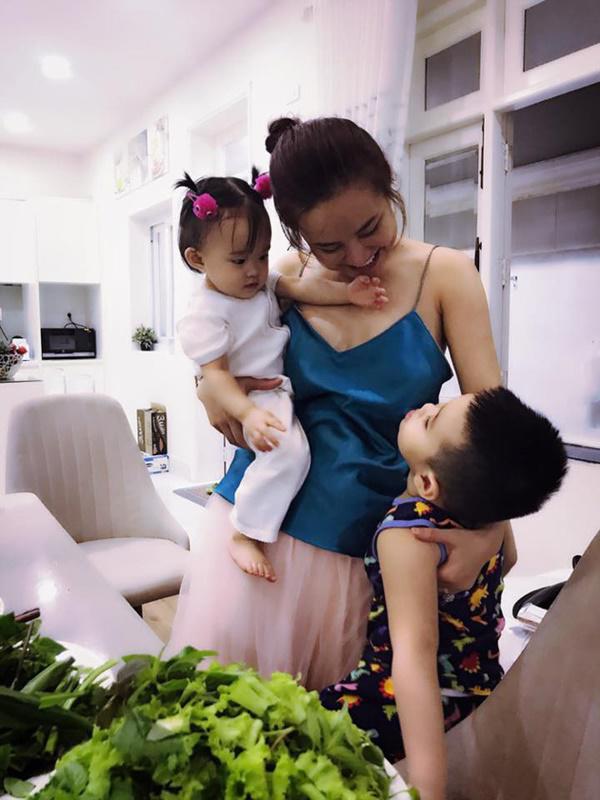 Cuộc sống của Vy Oanh và chồng đại gia trong biệt thự triệu đô ở Sài Gòn - 9