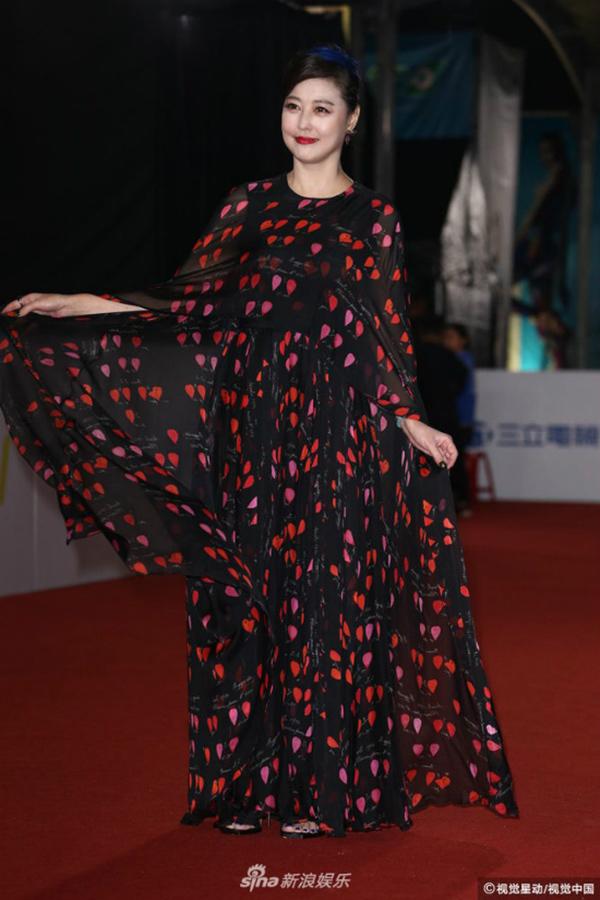 amp;#34;Thục Phiamp;#34; Châu Hải My bị chê thảm họa vì phong cách ngày càng xấu - 2