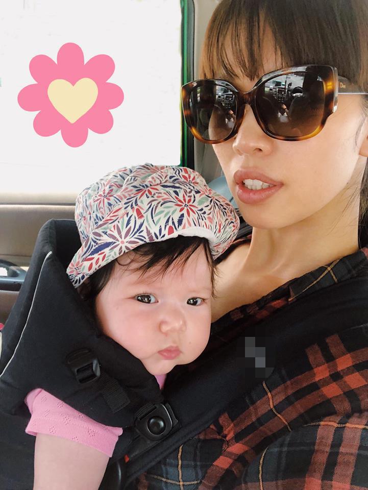 Con gái siêu mẫu Hà Anh 3,5 tháng nặng 9kg, bất ngờ với nhận xét của bác sĩ - 1