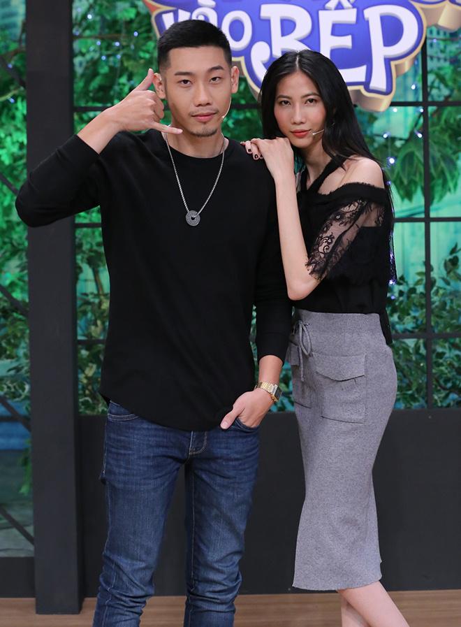 a hau hoang thuy bi tro ly to ''luoc trung cung chay'' - 2