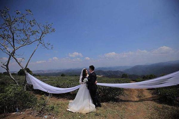 Cười rách miệng với những bộ ảnh cưới được chụp bởi “người yêu cũ” khiến dân mạng đảo điên - 8