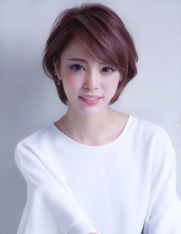 chi can de nhung kieu toc nay thi mat beo, mat vuong, mat dai cung len doi nhan sac - 8