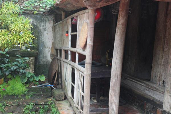 ngoi nha 400 nam tuoi, trai qua 12 the he sinh song o ha noi co gi dac biet? - 9