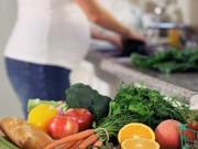 Bà bầu - 8 loại rau 'đại kỵ' có thể gây sảy thai, mẹ bầu nhớ tránh xa