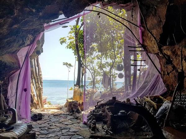 can nha hang cua nguoi rung thai lan: doc 1 chiec giuong nhung phu nu tranh nhau toi o - 4