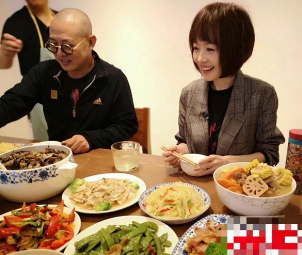 Ngôi sao 24/7: Tập thể người yêu cũ amp;#34;án binh bất độngamp;#34; trong ngày Đường Tăng đi lấy vợ - 4