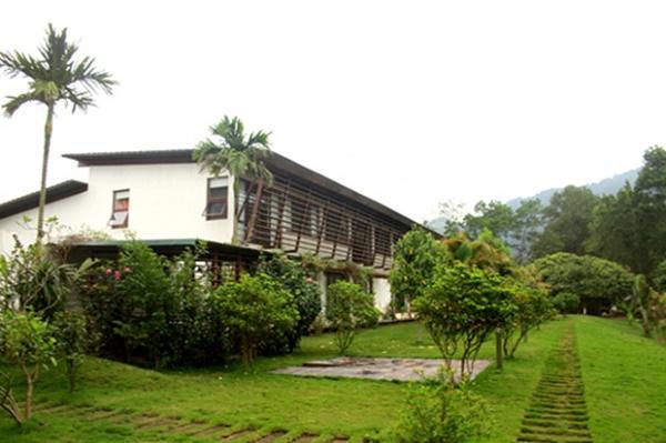 toan canh can “biet phu” nha vuon rong 1,3 hecta tri gia 22 ty cua ca si my linh - 2