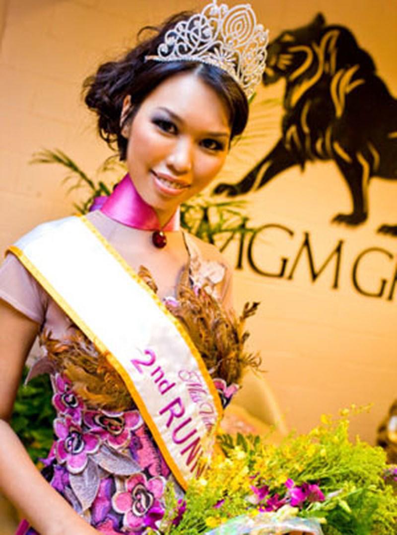 Năm 2008, người mẫu Hà Anh đoạt danh hiệu Á hậu 2 trong đêm chung kết Miss Vietnam Global diễn ra ở Las Vegas, Mỹ.
