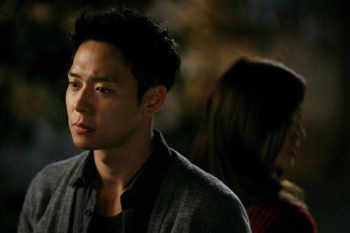 chong di nuoc ngoai 1 nam, ngay tro ve bang hoang truoc la don cua vo - 1