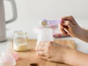 Làm mẹ - Pha sữa công thức mà mắc phải 6 sai lầm này là gây hại cực lớn cho con