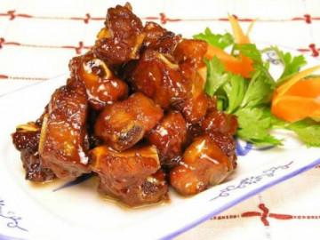 Sườn heo rim mật ong hao cơm ngày lạnh cho cả nhà sum vầy