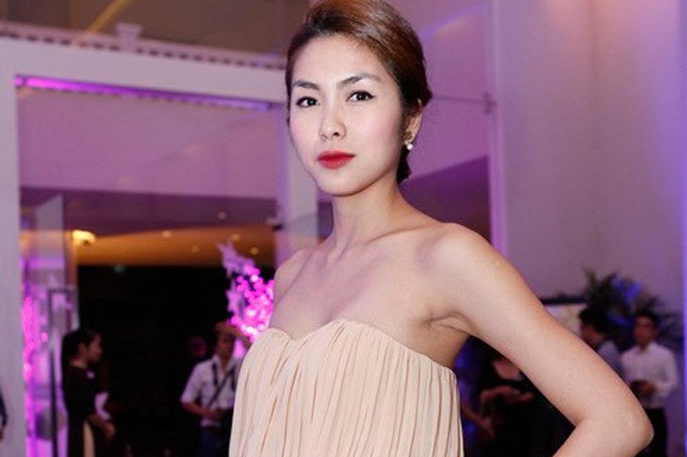 Đẹp như sao Việt cũng có lúc lộ cả dàn khuyết điểm như thế này - 4