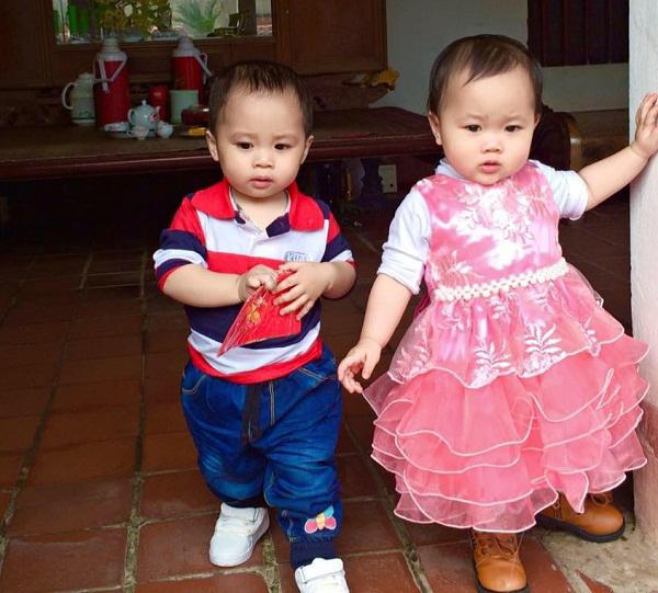 Mong chờ mỏi mòn, vợ chồng Vĩnh Phúc có được cặp song sinh nhờ nhặt tờ rơi ngoài đường - 3