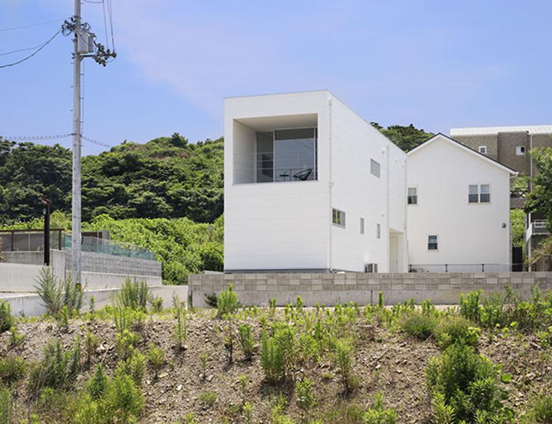 Ngôi nhà nằm sát bờ biển khu vực Kazuya Masui tại đất nước mặt trời mọc - Nhật Bản
