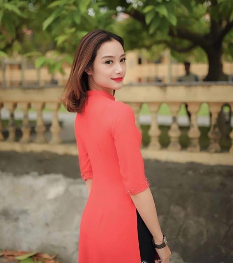 Vợ Doãn Quốc Đam hiện làm việc trong lĩnh vực cưới hỏi tại Thái Nguyên. 
