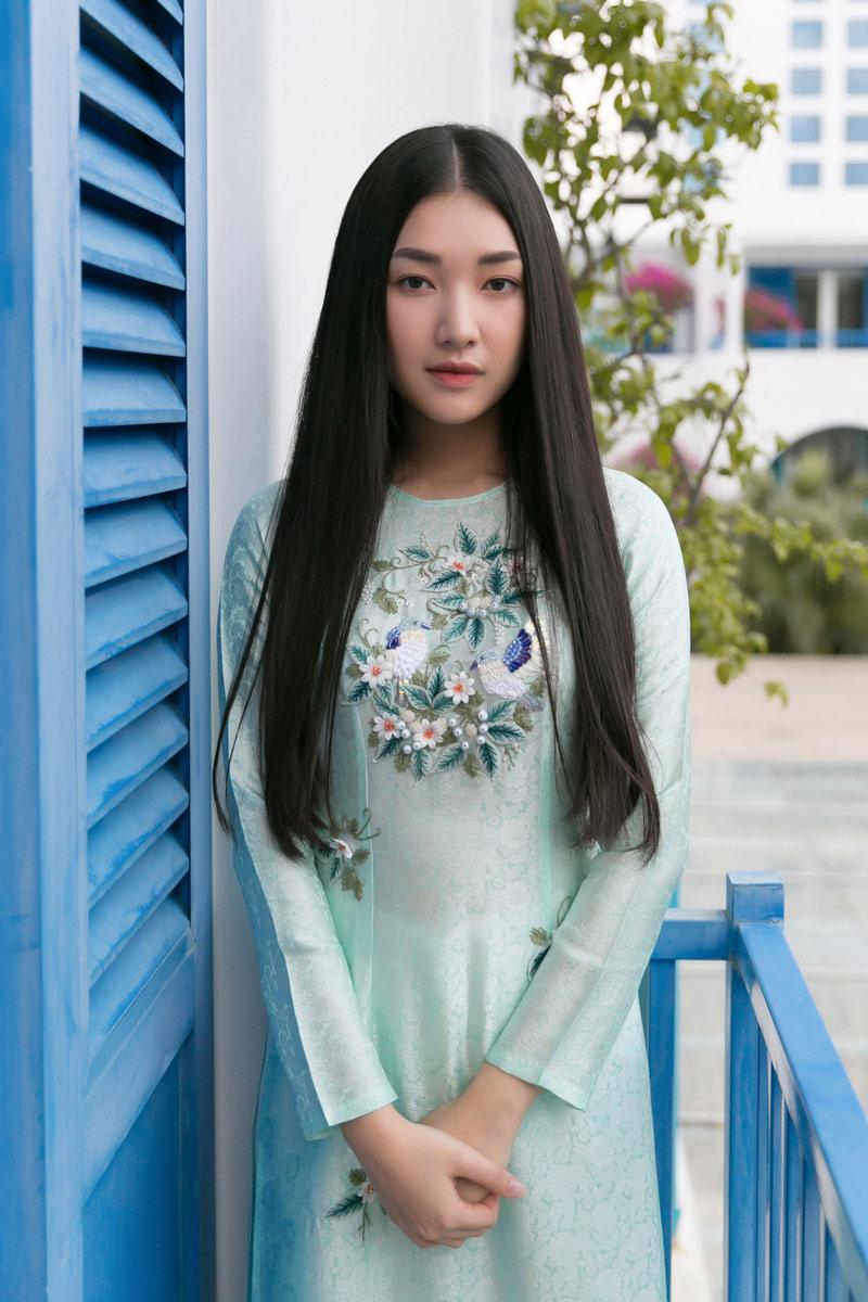 khi ho dien ao dai trang: dau long hai a to nga, my linh la chi, em la tieu vy! - 10