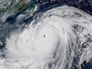 Tin tức - Siêu bão Yutu với sức gió giật cấp 17 đang tăng tốc tiến vào biển Đông
