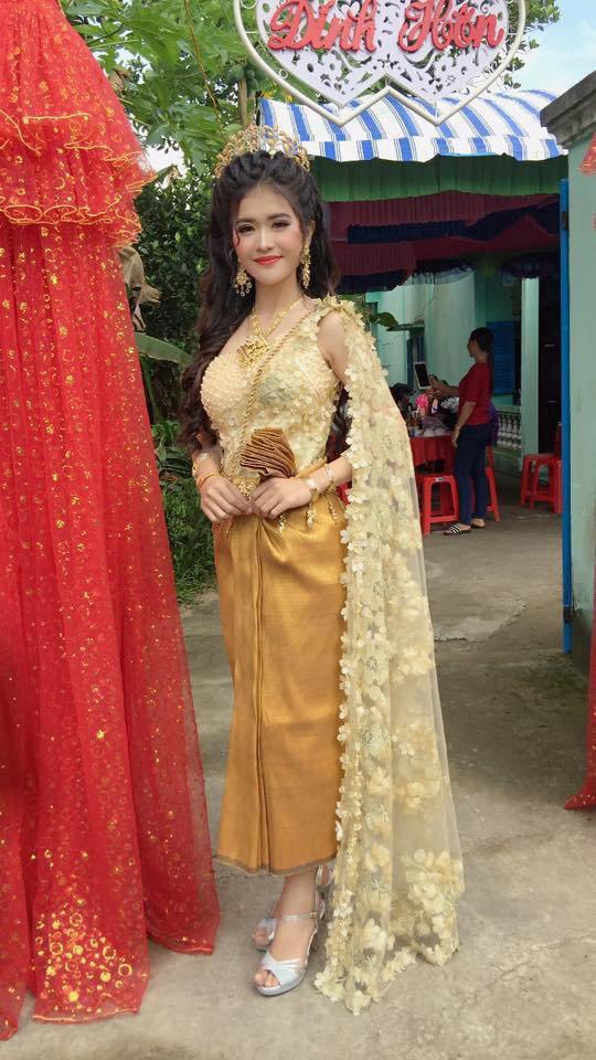 su that bat ngo dang sau nhan sac co dau khmer duoc khen xinh hon hoa hau! - 1
