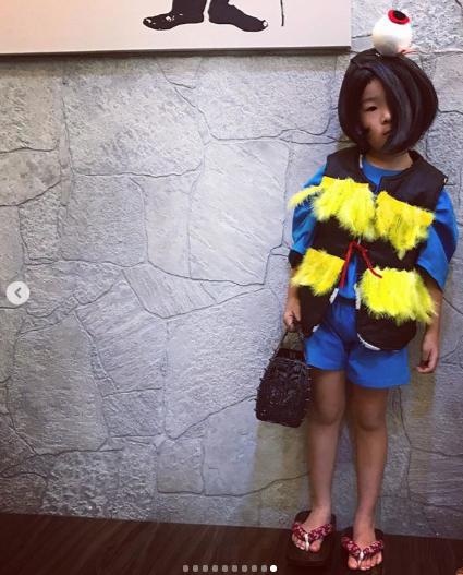 co be vo dien dinh dam mxh nam nao gio tai xuat le halloween &#34;chat&#34; hon nhieu - 2