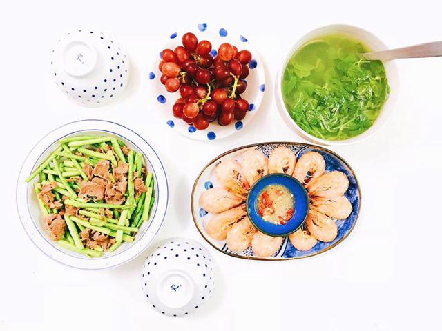 vo dam ngay nao cung cho ra mon moi, chong ky tinh may cung phai "tam phuc khau phuc" - 12