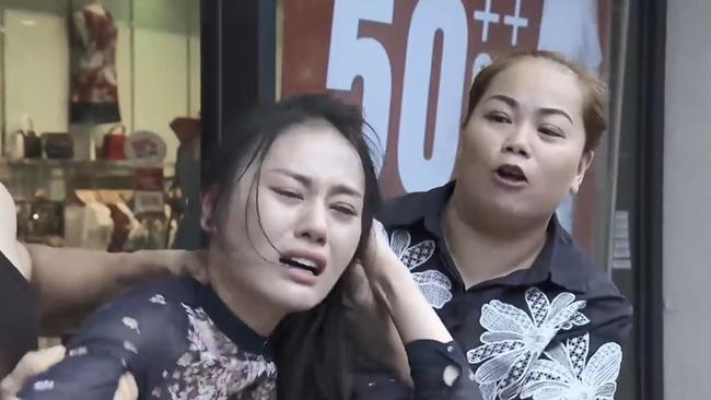het qua khu lam "cave" bi lo, quynh bup be lai bi danh ghen toi ta truoc cho lam - 1