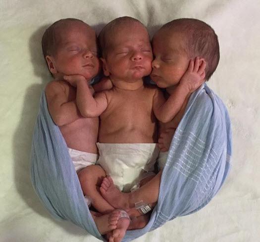 sinh 3 binh thuong, vai nam sau thay ky la, me mang adn xet nghiem thi chan dong the gioi - 4