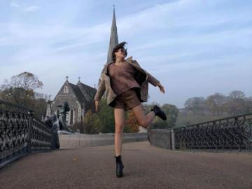 Tân Hoa hậu thân thiện Trần Lệ Thuỷ như “hồi xuân” ở trời Âu