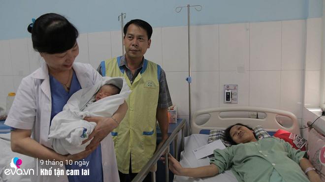 43 tuoi ket hon, 4 nam sau moi co con, me hung yen bat ngo voi phan ung cua chong - 4