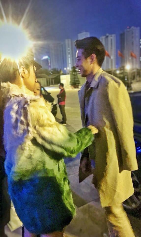 hoa hau huong giang len tieng ve tin don duoc "soai ca the face thai lan cau hon" - 1