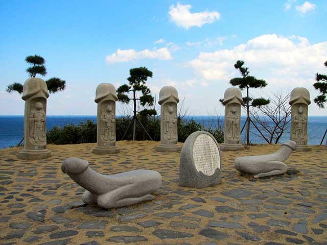 phu nu do xo den check-in tai cong vien