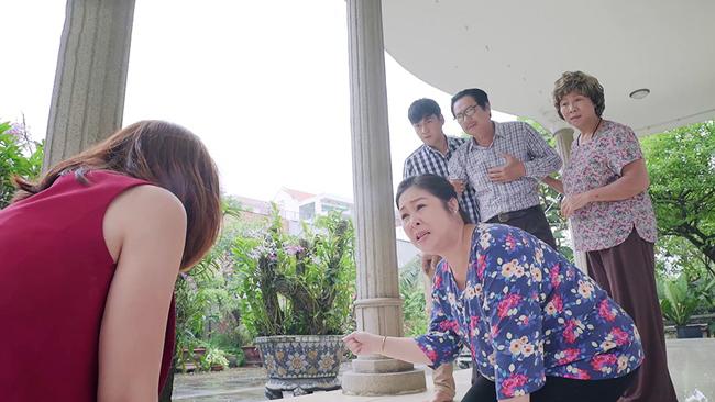 "ngay tan" cua han gao nep gao te: cong no thay nhan tinh, bi dan keo den danh hoi dong - 3