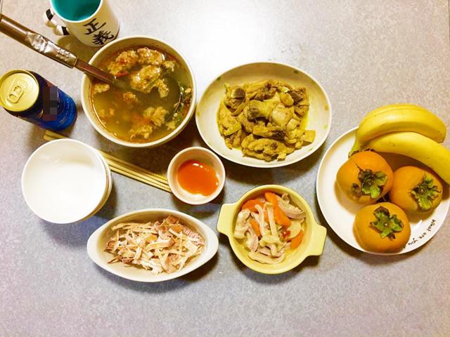 o nhat nhung chi them com viet, 9x bo 20 phut vao bep nau, thanh qua khien chong tron mat - 5