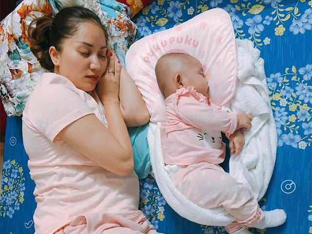 Bị chồng trẻ chụp lén, Khánh Thi lộ điểm xấu chị em nào cũng muốn giấu nhẹm sau sinh