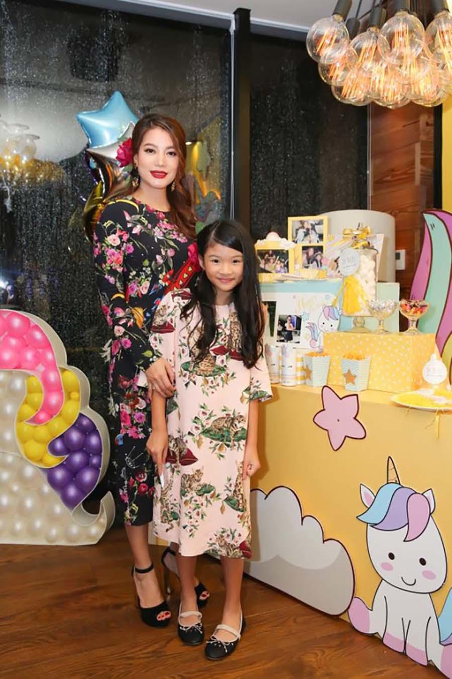 nhung cap doi sao viet du da ly di van tuoi cuoi chup anh chung nhan dip sinh nhat con - 13
