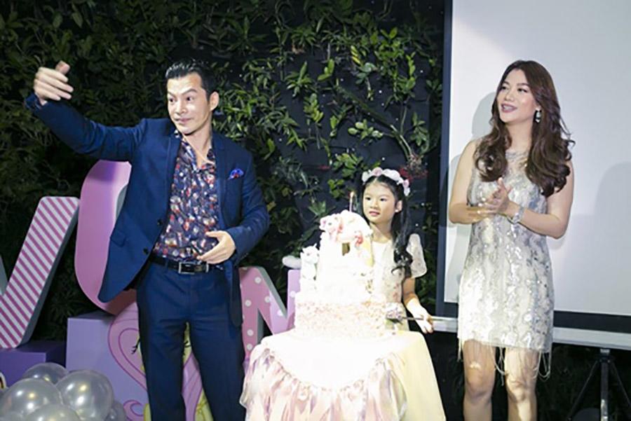 nhung cap doi sao viet du da ly di van tuoi cuoi chup anh chung nhan dip sinh nhat con - 14
