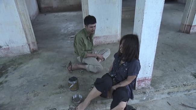 quynh bup be: lan "cave" dien dai, bi anh nhet com vao mom, khan gia dau long chet con hon - 3