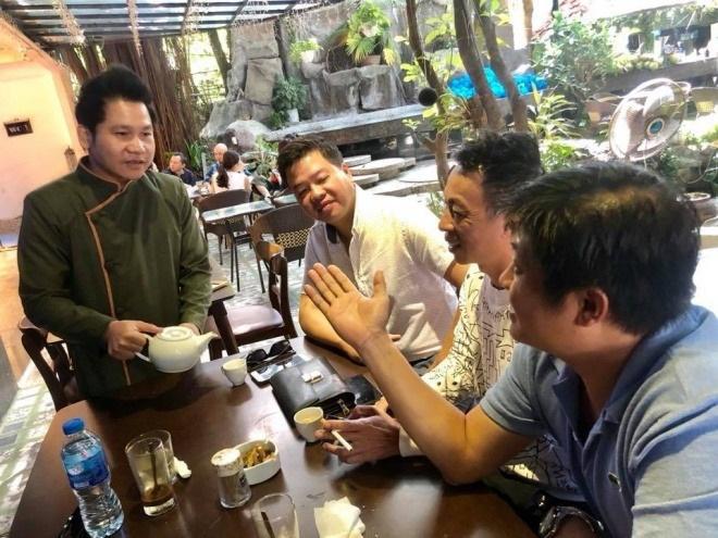 sao viet 24h: a hau huyen my nhap vien vi kiet suc - 9