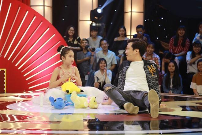 thach thuc danh hai: vua "cuom" 20 trieu, be 10 tuoi noi cau khien tran thanh, truong giang nga ngua - 1