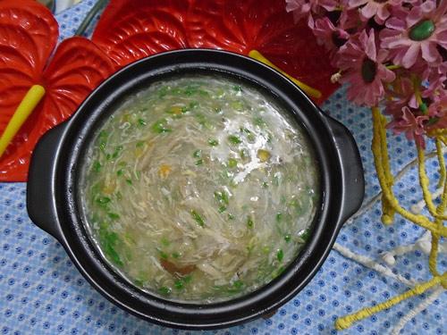 Cách nấu súp gà ngô non ngon khó cưỡng cho bé - 5