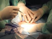 Bà bầu - Nghe lời bác sĩ tránh thai kiểu mới, mẹ "sống khổ sống sở" suốt 10 năm, chồng bỏ, việc mất