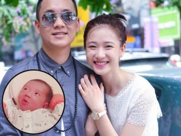 Hotgirl xinh đẹp Hà Thành chắc phải than trời vì con gái mới sinh lại giống bố ở điểm này