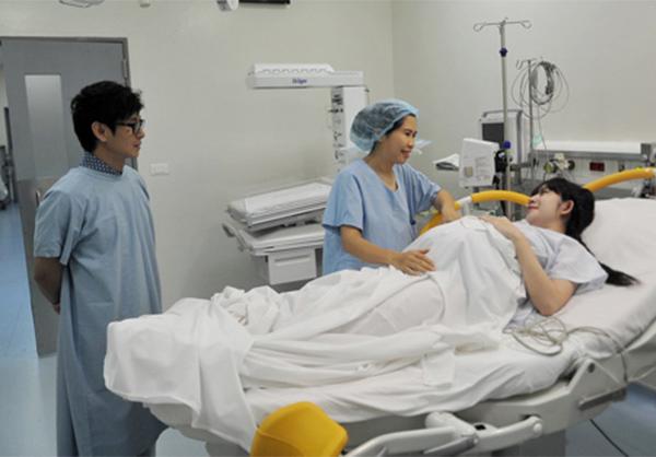 diep lam anh di de van duoc bac si khen qua xinh, nhung sao viet nay cung khong kem canh - 6