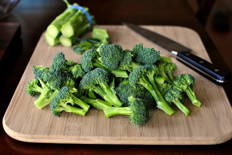 Mặc dù vậy, chuyên gia dinh dưỡng Tracy Lesht vẫn khuyên những người thích ăn rau không nên dùng phương pháp nướng quá nhiều.
