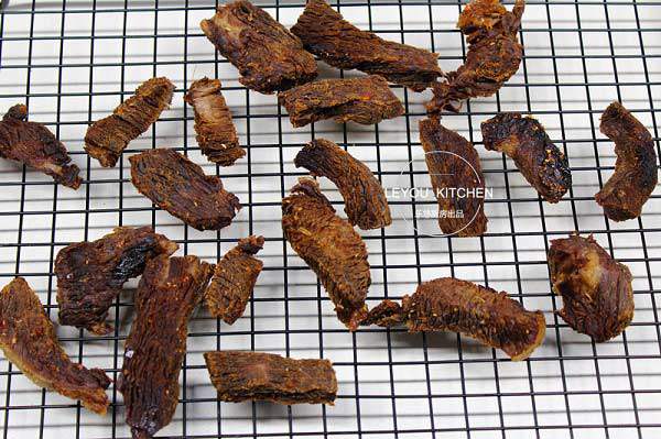 Tự làm bò khô bằng nồi cơm điện, tưởng không dễ mà dễ không tưởng - 11