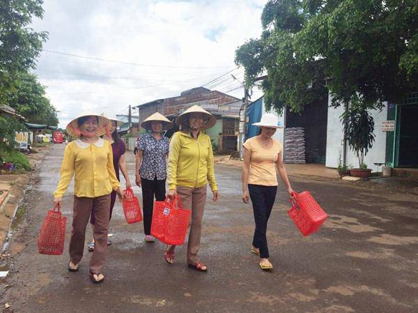 de trong tui nilon chi khien rau nhanh thoi, day moi la thu nen dung de tich tru rau cu - 4