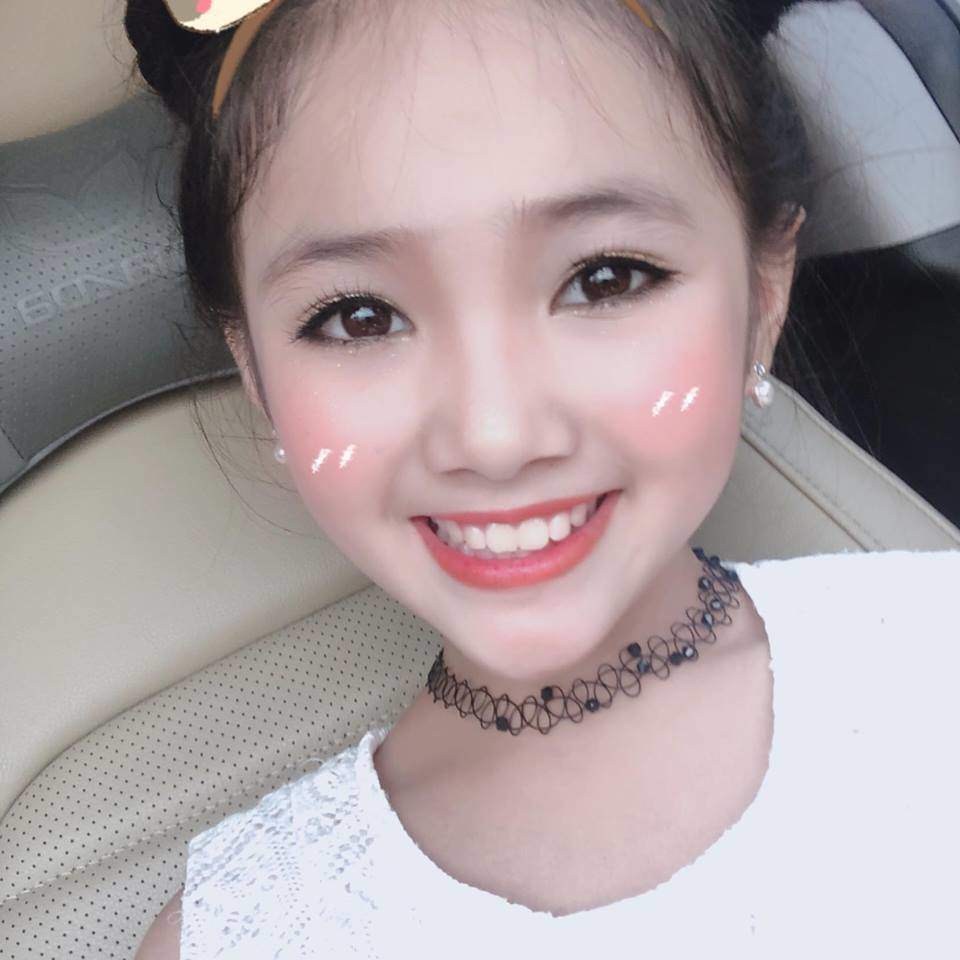 10 tuổi, con gái nuôi cố nghệ sĩ Khánh Nam tậu xe hơi từ tiền cát-xê, xinh như hoa hậu - 7